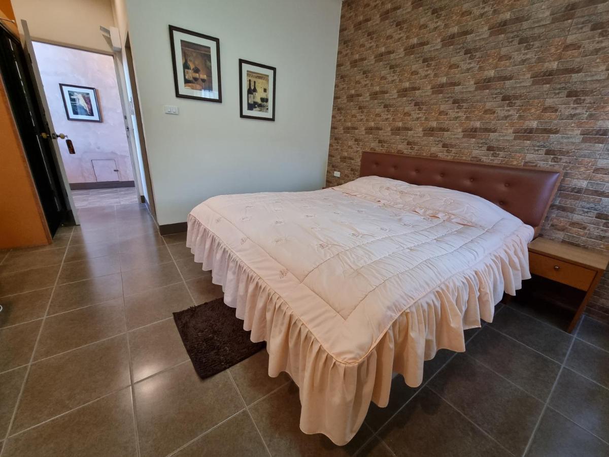 Kireeya Villa Пхетчабурі Екстер'єр фото